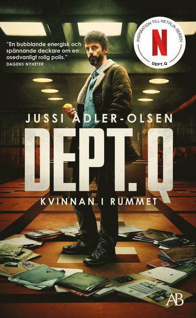 Cover for Jussi Adler-Olsen · Dept. Q - Kvinnan i rummet (Paperback Book)
