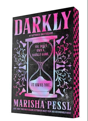 Cover for Marisha Pessl · Darkly (Paperback Book) (2025)