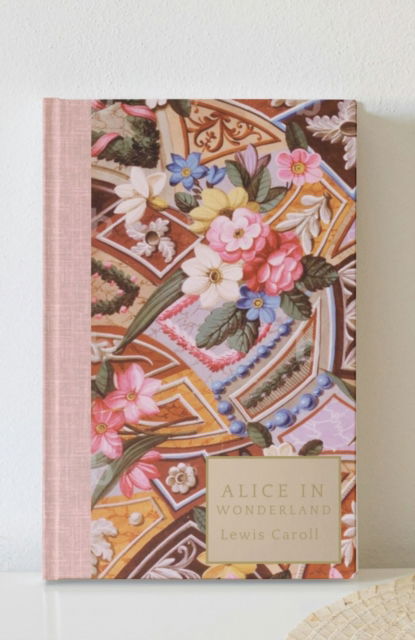 Cover for Lewis Carroll · Alice in Wonderland (Heritage Collection) (Hardcover Book) (2024)