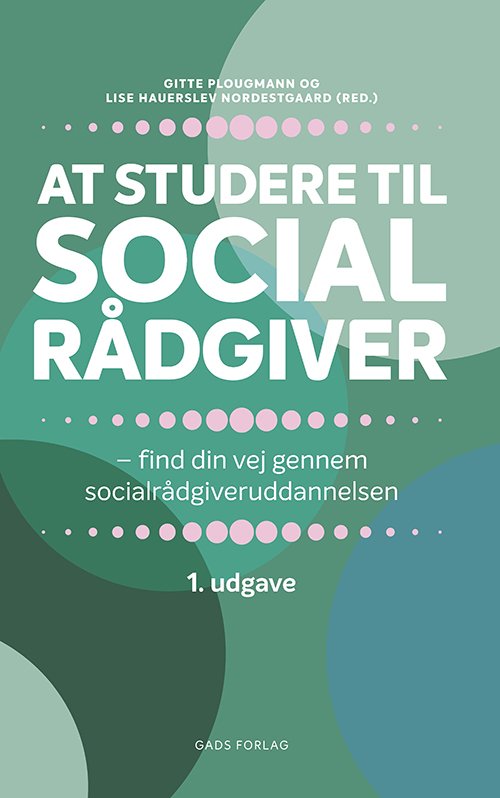 Cover for Red. Gitte Plougmann og Lise Hauerslev Nordestgaard · At studere til socialrådgiver (Sewn Spine Book) [1er édition] (2024)