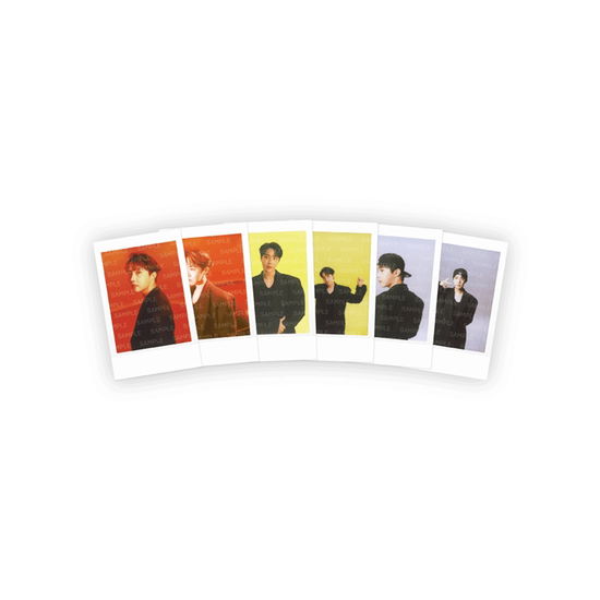 Cover for J-HOPE (BTS) · Hope On The Stage - Official Tour Merch. (Fotokarte) [Instant Photocard set edition] (2025)