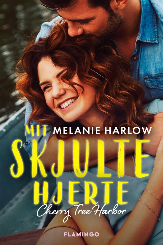 Cover for Melanie Harlow · Cherry Tree Harbor: Mit skjulte hjerte (Hæftet bog) [1. udgave] (2025)
